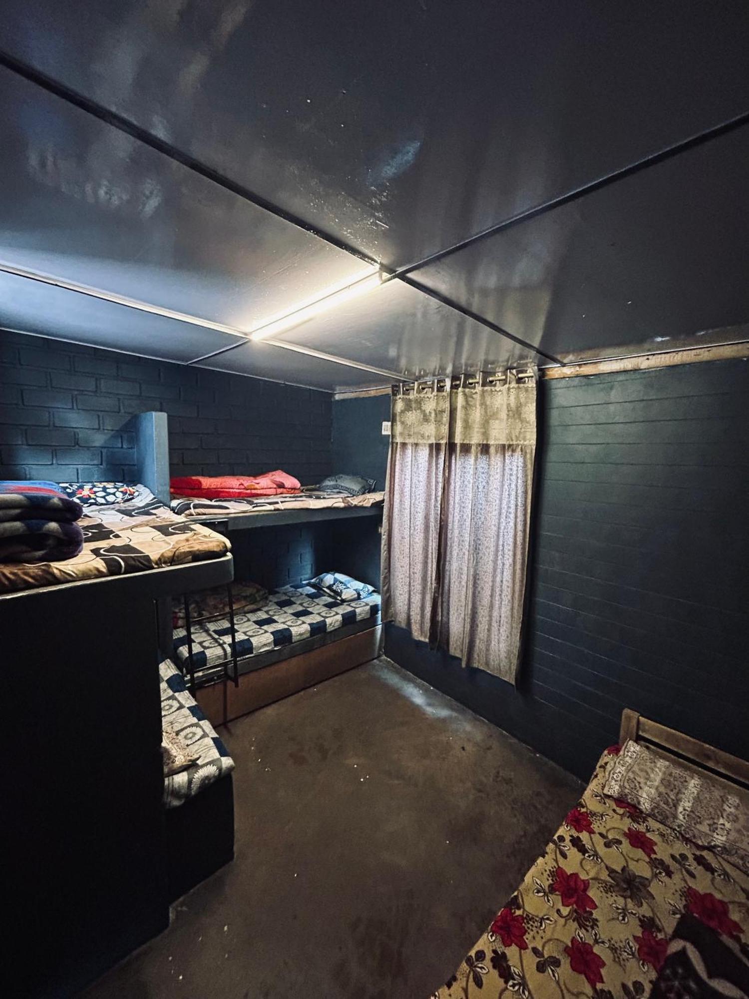 Isabella Hostel Shillong Extérieur photo