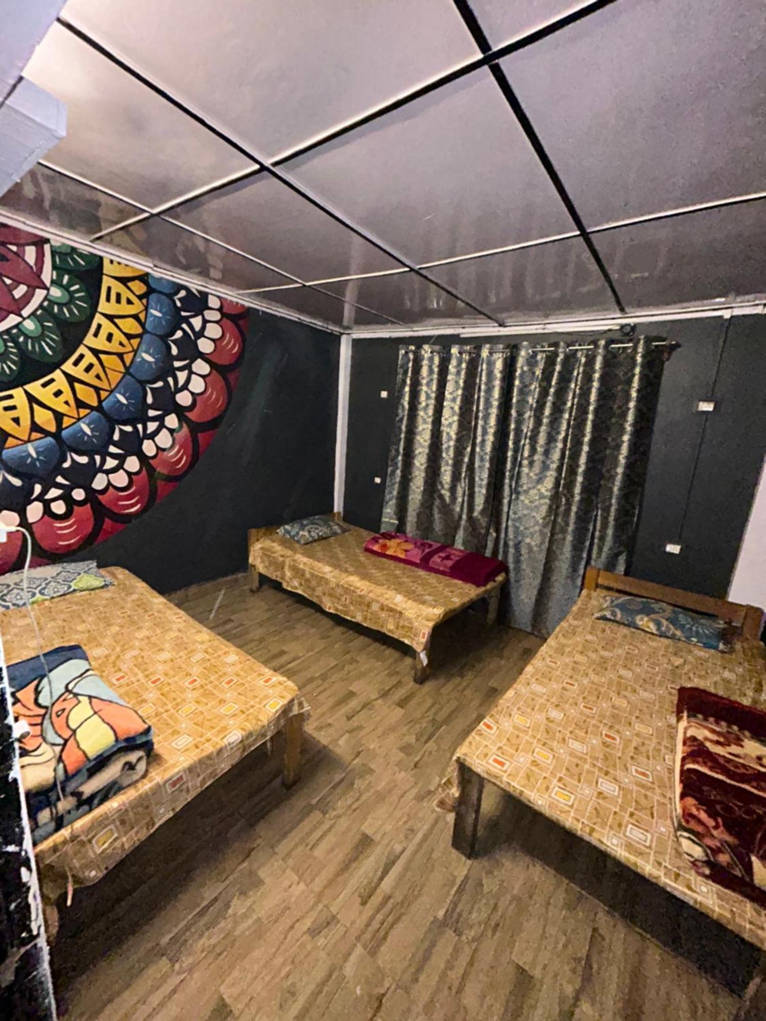 Isabella Hostel Shillong Extérieur photo