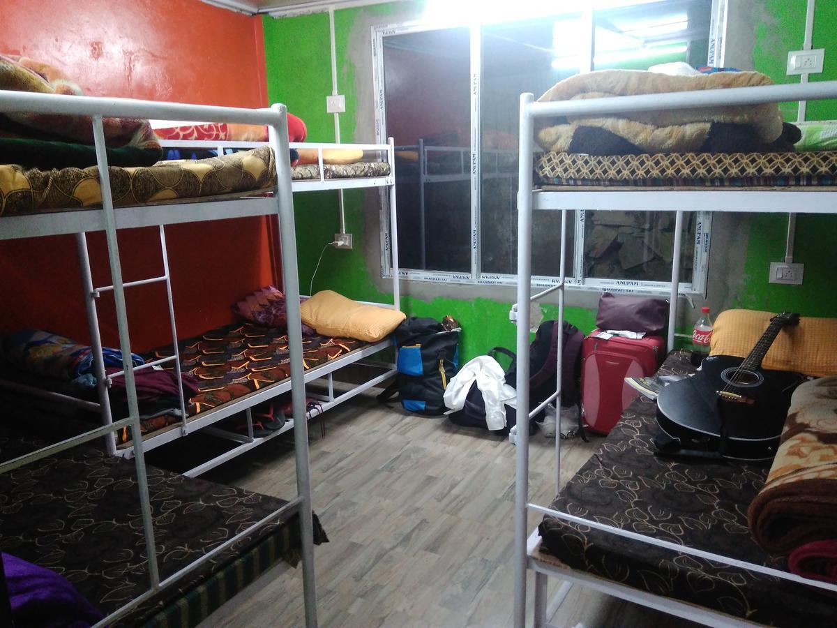 Isabella Hostel Shillong Extérieur photo